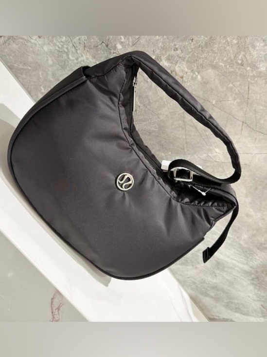 lululemon crescent bag Trendy Small Nylon Crossbody Bags for Women Lightweight Hobo Luna Bag Multi-Pocket Shoulder Crossbody Purses (A-Black M) : Clothing, Shoes & Jewelry No Problem Lululemon Quilted Embrace Crossbody Bag